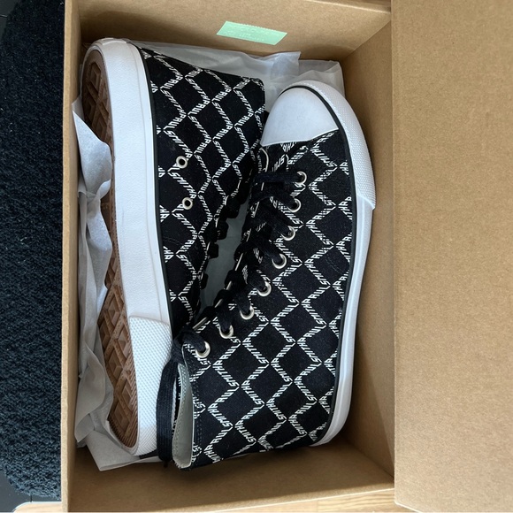 500$ - designer- Paul smith size 10 high tops - Picture 4 of 6